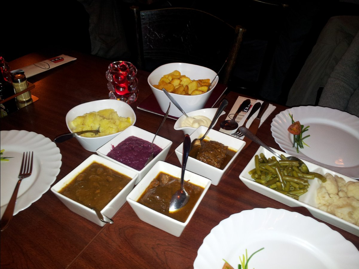 Dinner at Hap Hmm02